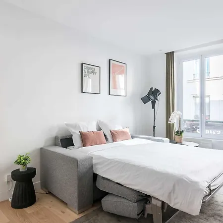Apartment Republique - - Haystia *